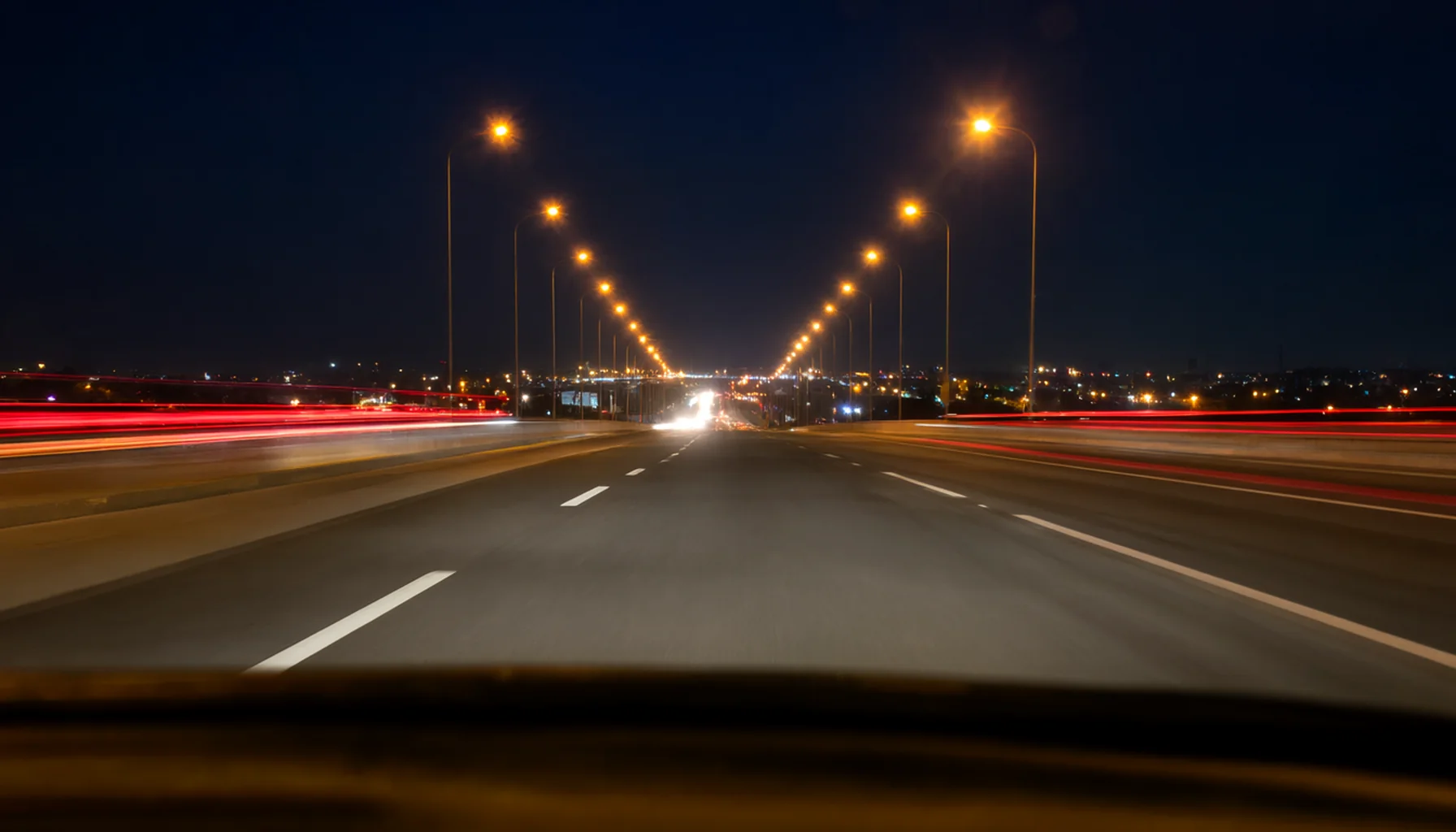 開普敦高風險走廊與夜間路線管理意象